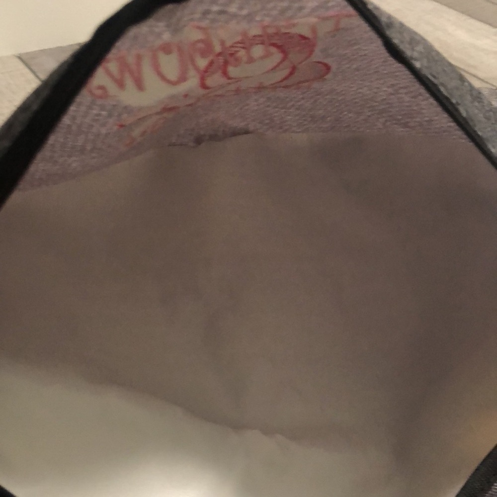 NWOT Thirty-one sling pink grey cinch thermal backpack w  Rainbows & Butterfly’s - Picture 3 of 8